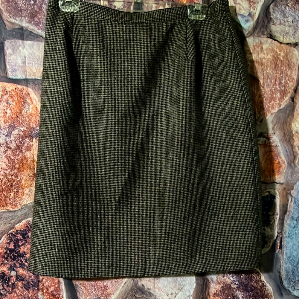 Briggs New York Pencil Skirt size 16
